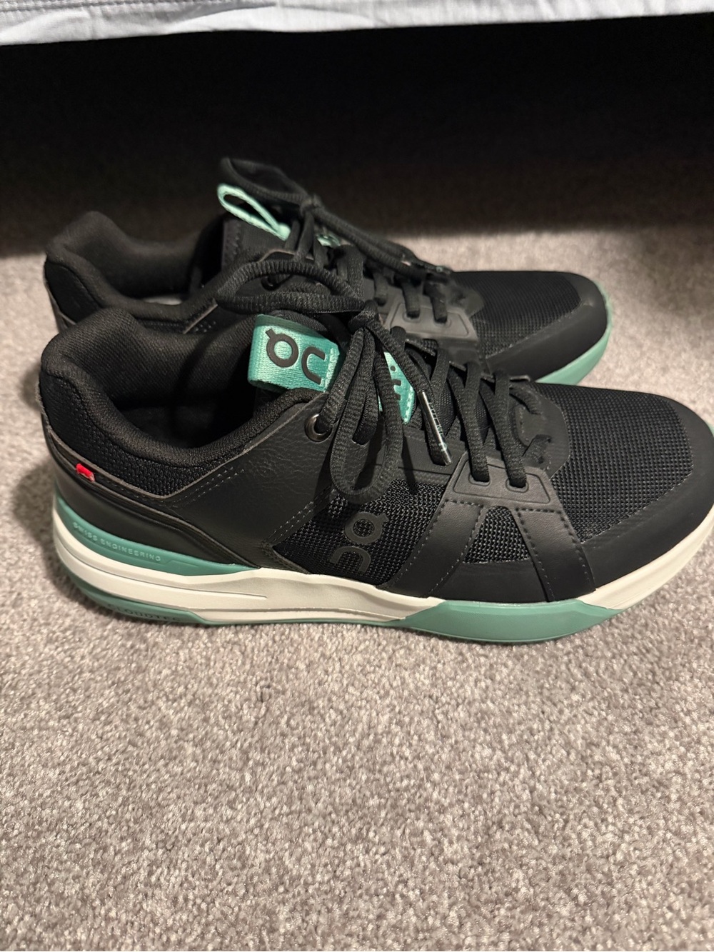 On Running Black and Mint Women's Athletic Sneakers (tennis)- worn twice!